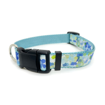 Persnickety Pets: Blue raindrops classic dog collar