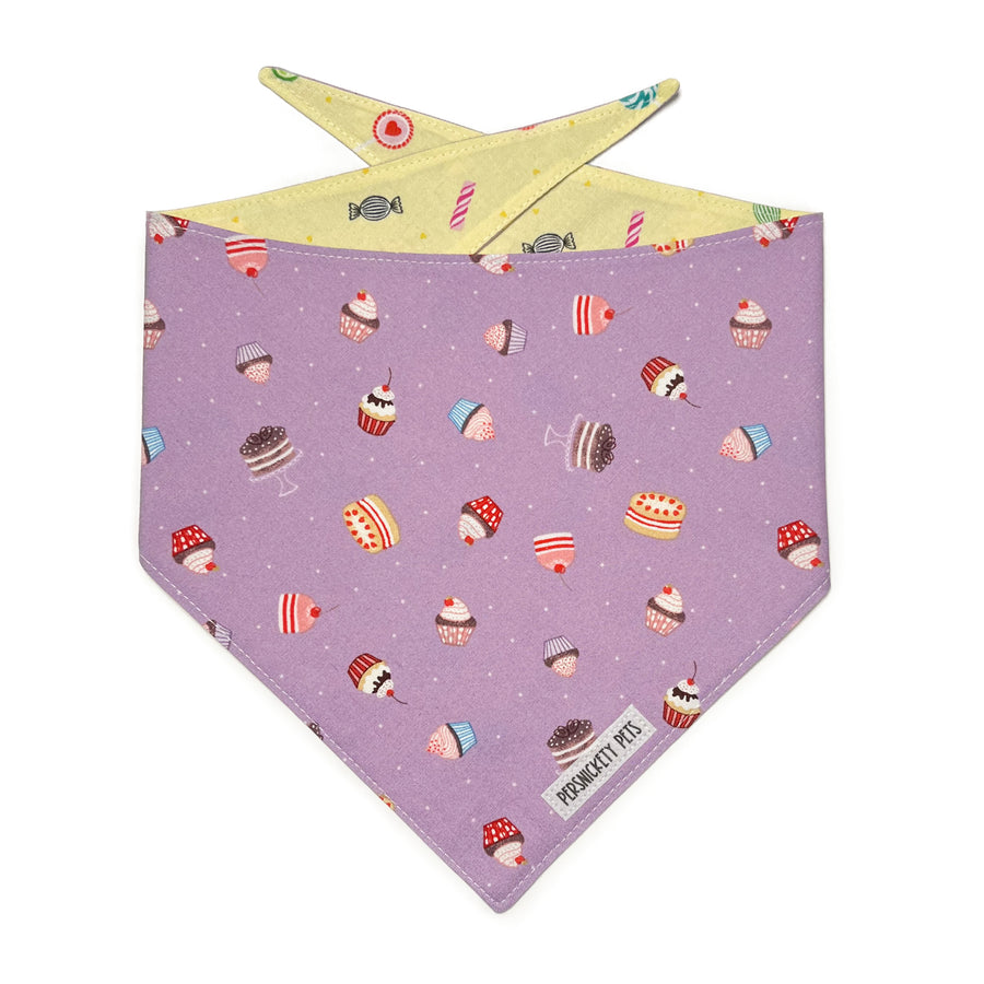 Persnickety Pets: Cupcakes and candy reversible bandana front