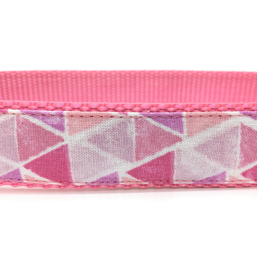Persnickety Pets - pink prisms classic dog collar, details